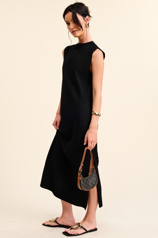 Work + Play Everyday Pleated Dress - Black