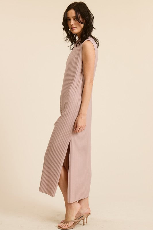 Work + Play Everyday Pleated Dress - Etoupe