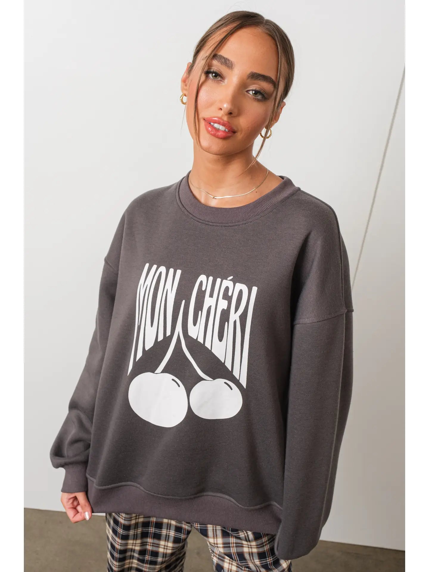 Mon Cheri Graphic Sweatshirt