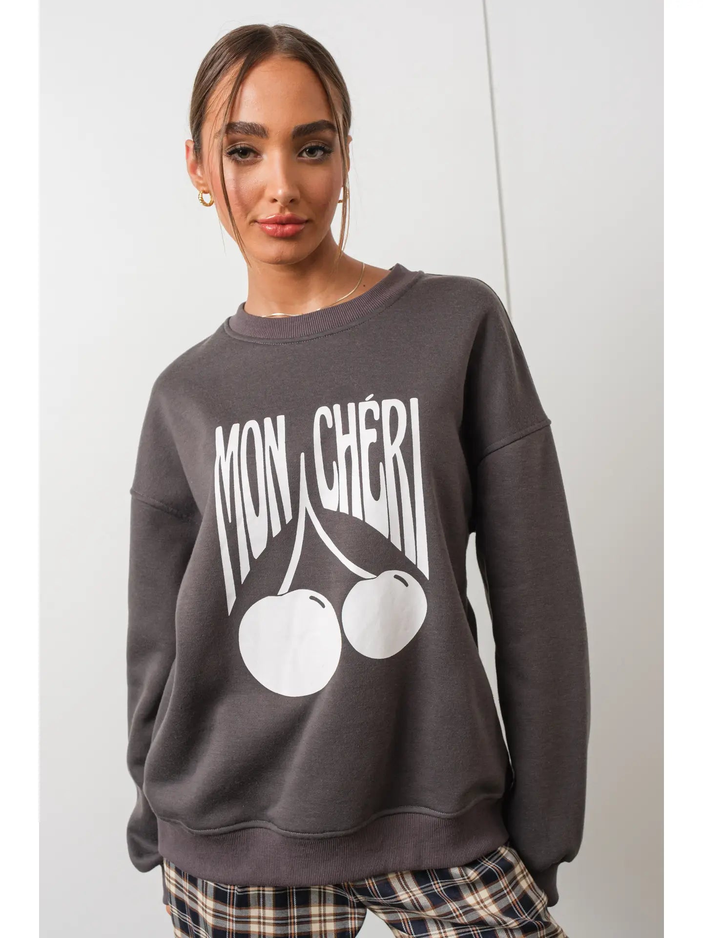 Mon Cheri Graphic Sweatshirt